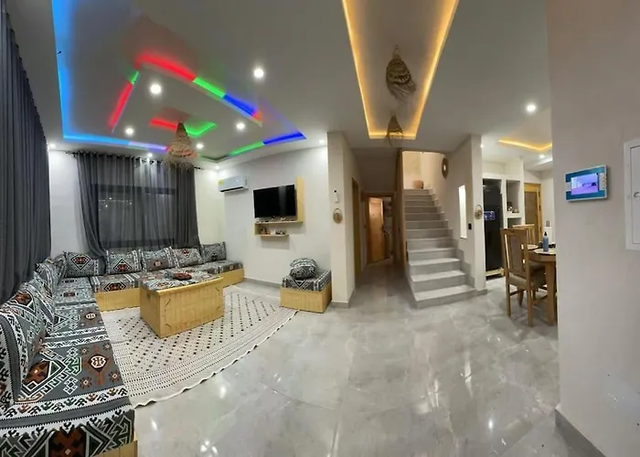 Maison Spacieuse Bien Situee